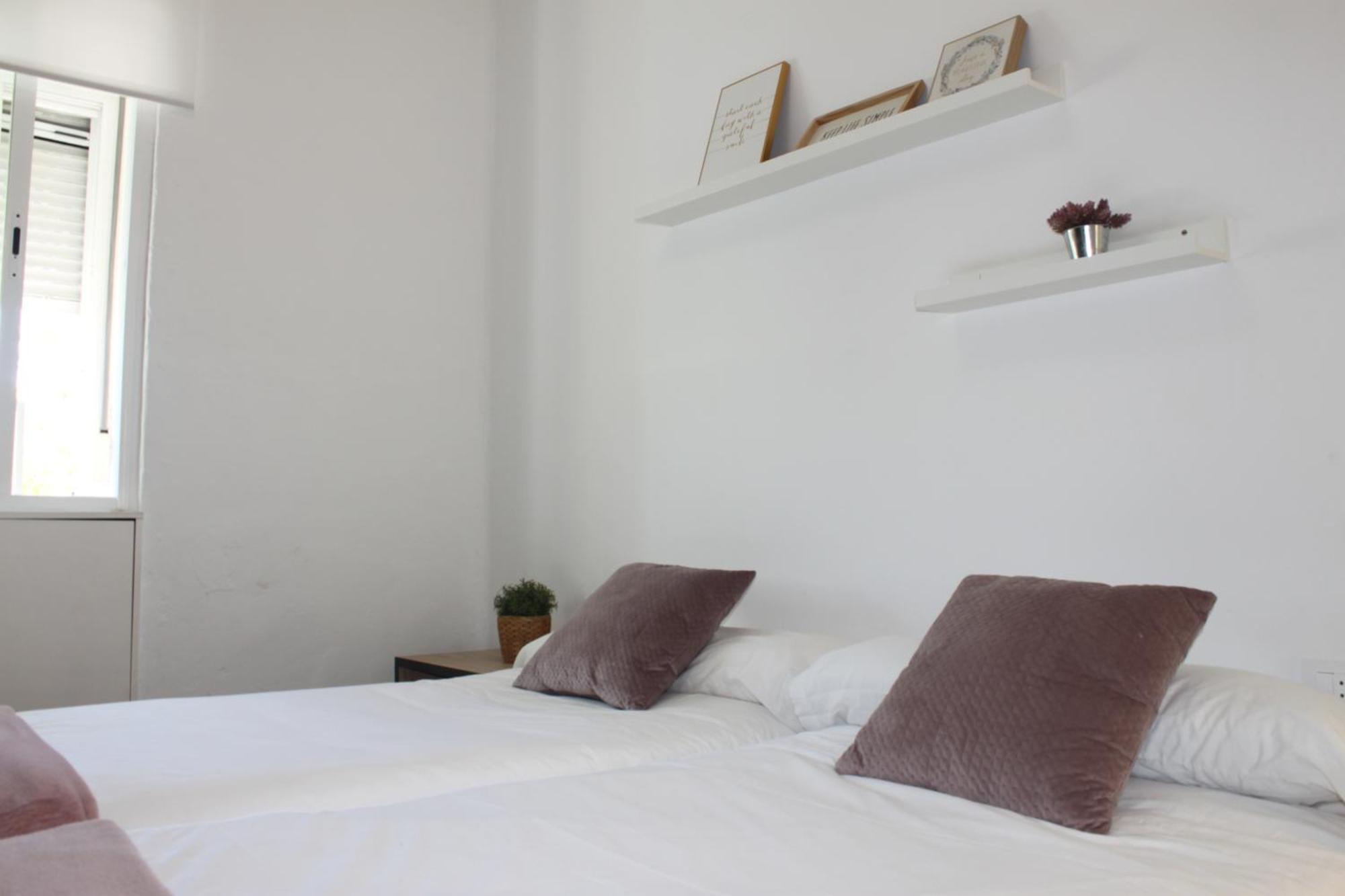 Apartamentos En Cordoba, Puente Romano Y Torre Calahorra Екстериор снимка
