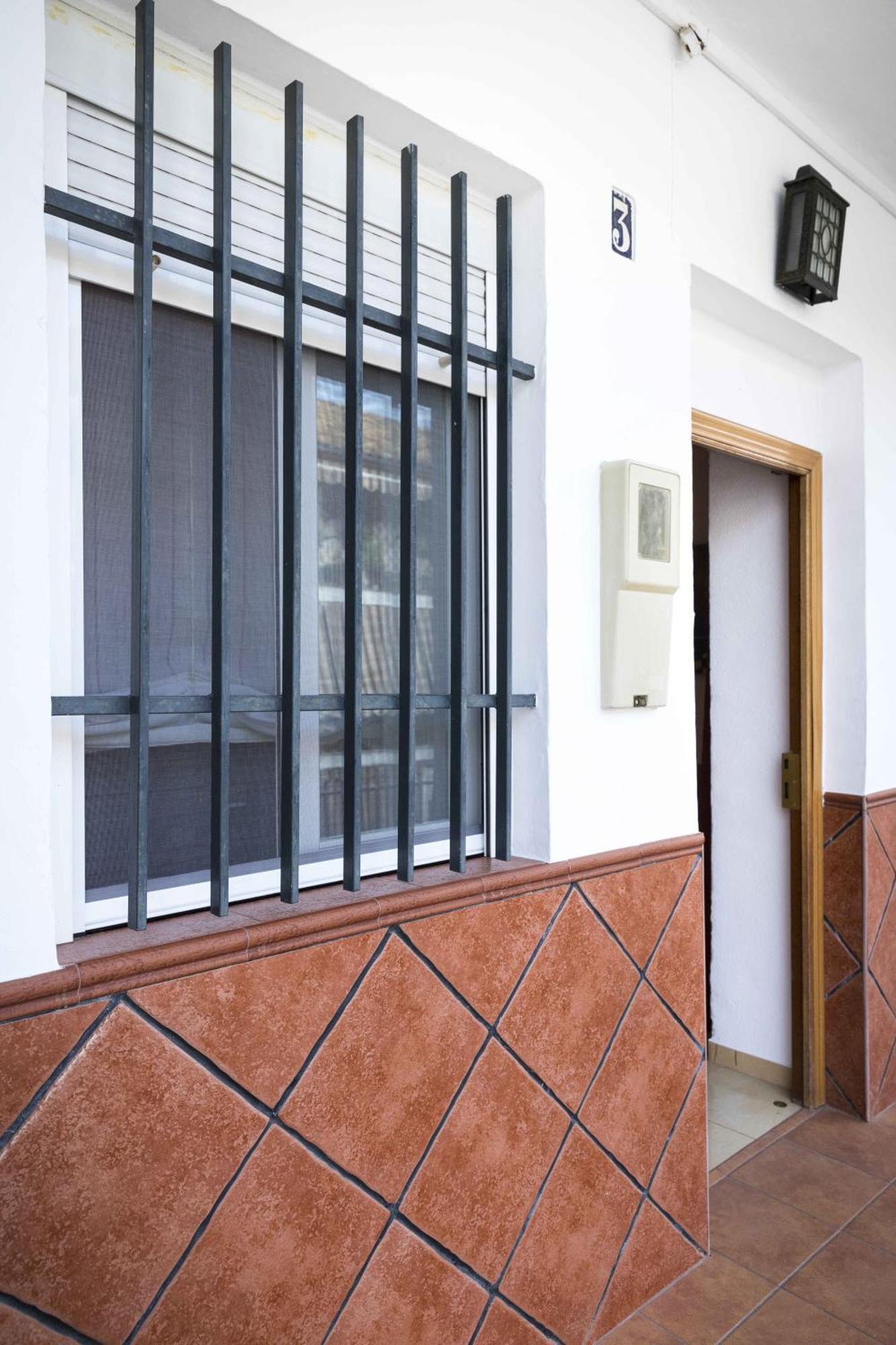 Apartamentos En Cordoba, Puente Romano Y Torre Calahorra Екстериор снимка