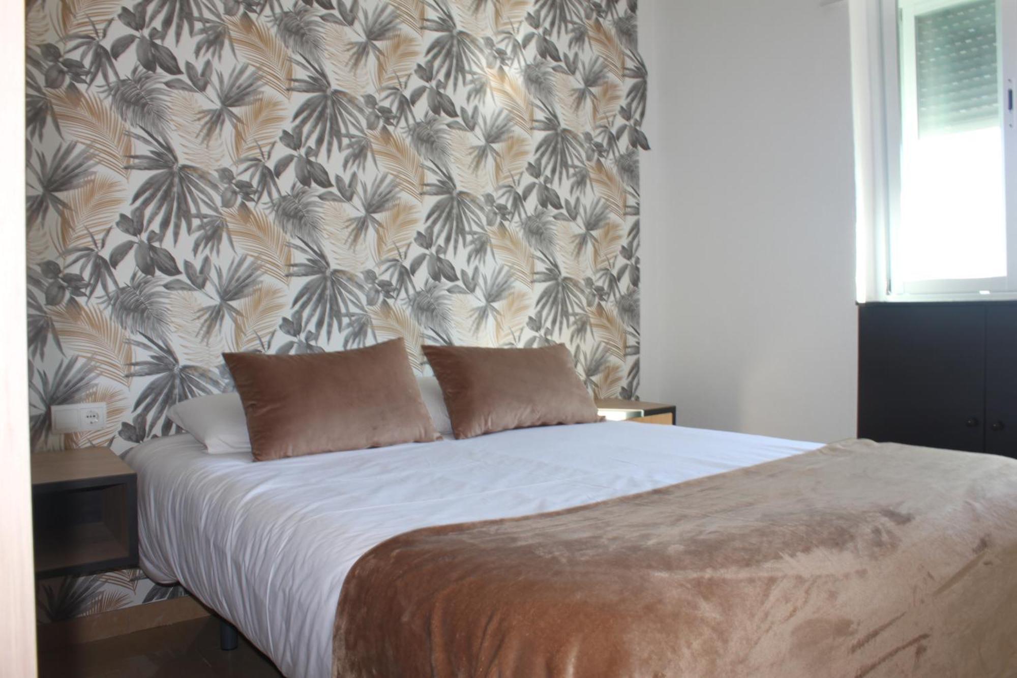 Apartamentos En Cordoba, Puente Romano Y Torre Calahorra Екстериор снимка
